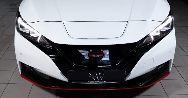 SJNFAAZE1U0024466 2018 NISSAN LEAF-4