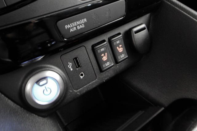 2018 NISSAN LEAF - 28