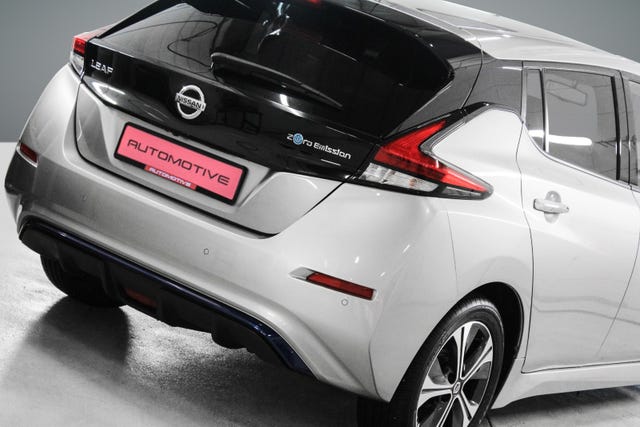 SJNFAAZE1U0019916 2018 NISSAN LEAF-4