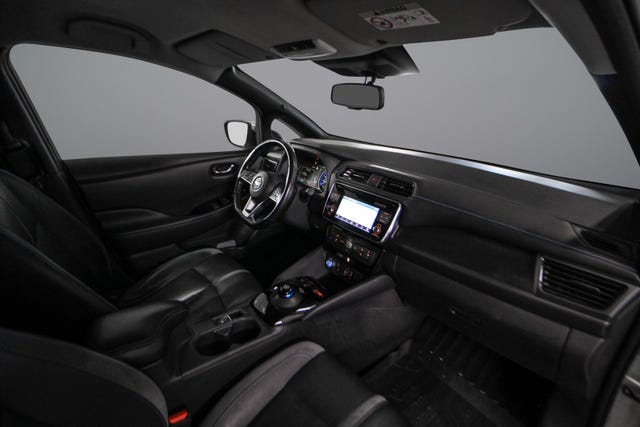 2018 NISSAN LEAF - 13