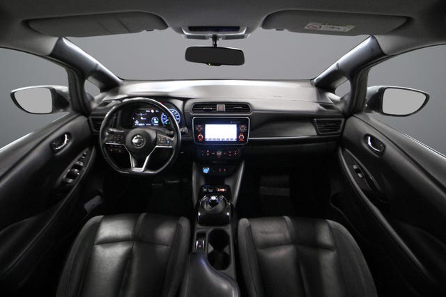 2018 NISSAN LEAF - 19