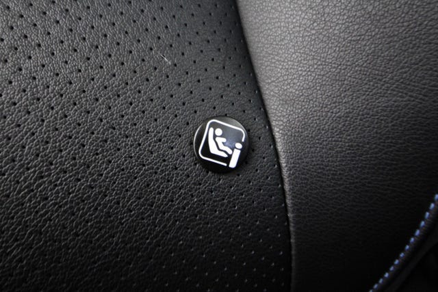 2018 NISSAN LEAF - 18