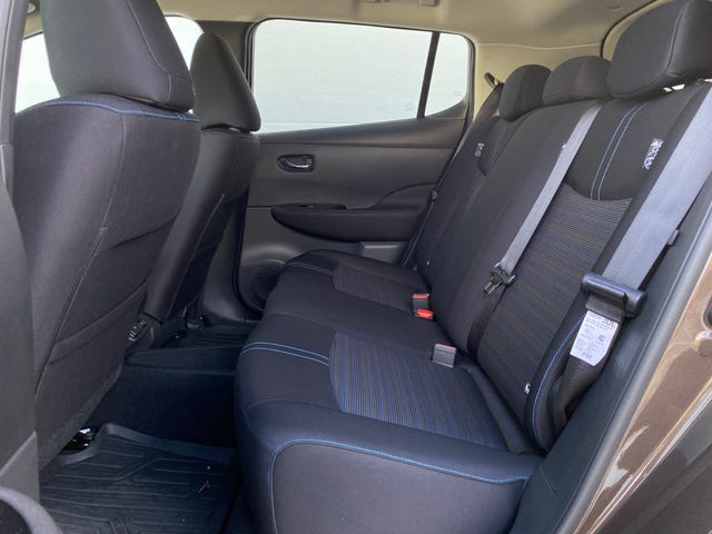 2020 NISSAN LEAF - 31