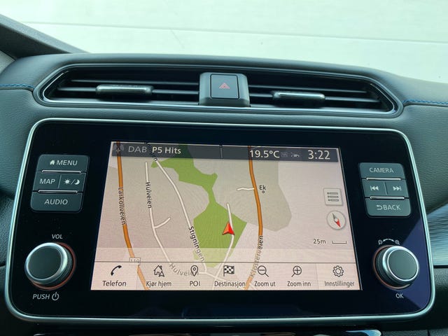 2020 NISSAN LEAF - 23