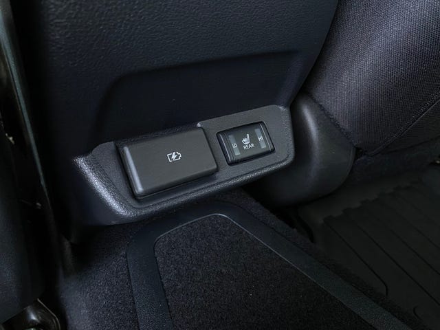 2020 NISSAN LEAF - 38