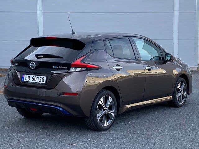 2020 NISSAN LEAF - 14