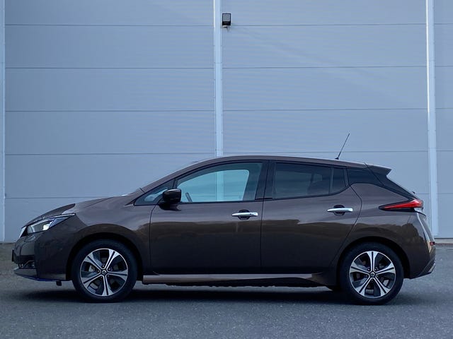 2020 NISSAN LEAF - 7