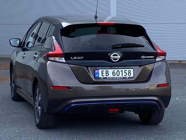 2020 NISSAN LEAF - 9
