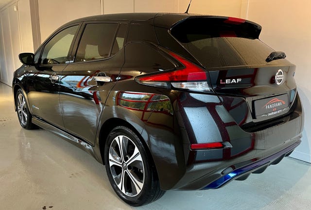 SJNFAAZE1U0006654 2018 NISSAN LEAF-4