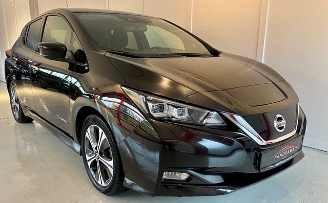 2018 NISSAN LEAF - 10