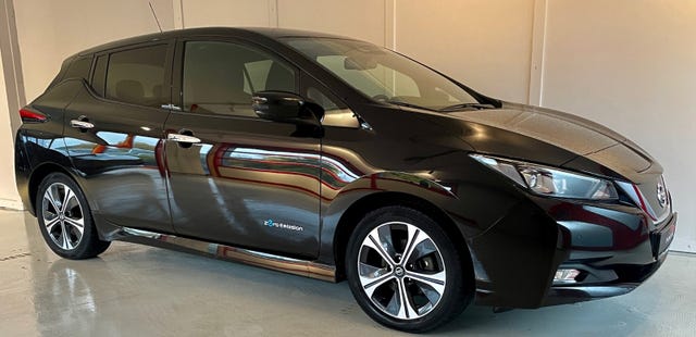 2018 NISSAN LEAF - 9