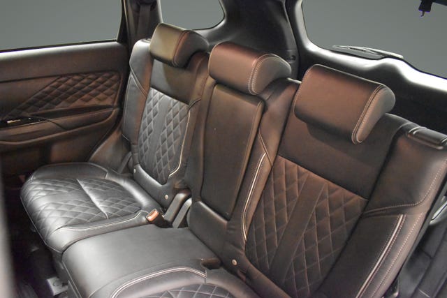 2020 MITSUBISHI OUTLANDER - 11