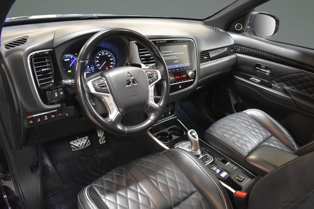 2020 MITSUBISHI OUTLANDER - 13
