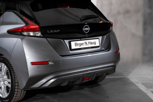 2022 NISSAN LEAF - 7