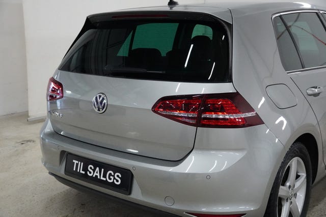 2015 VOLKSWAGEN GOLF - 9
