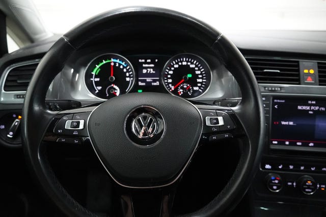 2015 VOLKSWAGEN GOLF - 22