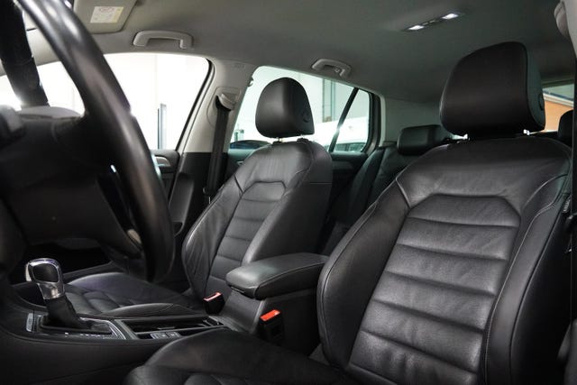 2015 VOLKSWAGEN GOLF - 19
