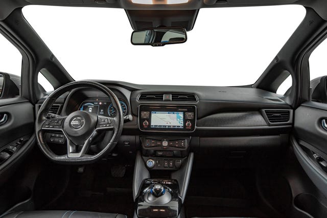 2019 NISSAN LEAF - 12