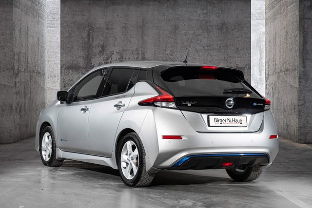 2019 NISSAN LEAF - 8