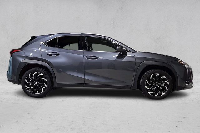 2022 LEXUS UX - 6