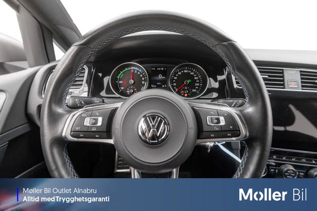 2018 VOLKSWAGEN GOLF - 22