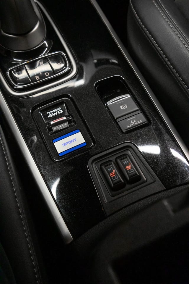 2020 MITSUBISHI OUTLANDER - 14
