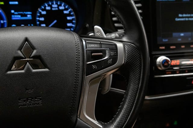 2020 MITSUBISHI OUTLANDER - 12
