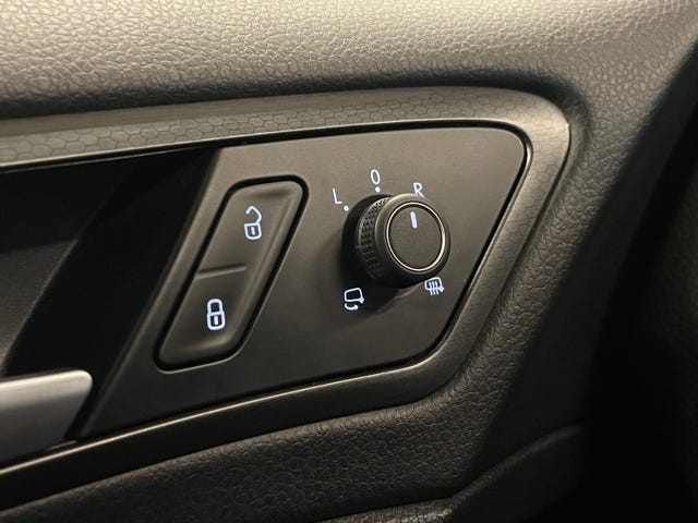 2018 VOLKSWAGEN GOLF - 22