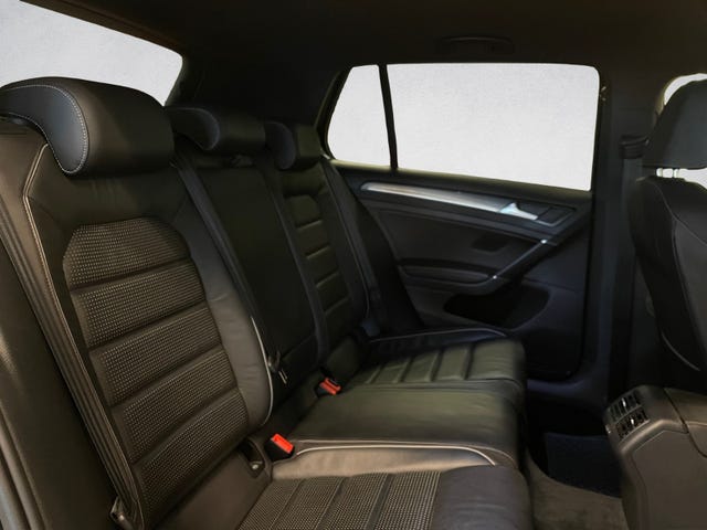 2018 VOLKSWAGEN GOLF - 11