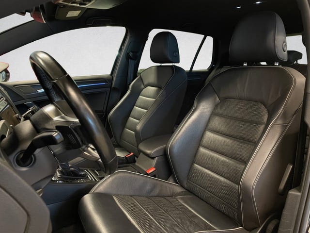 2018 VOLKSWAGEN GOLF - 9