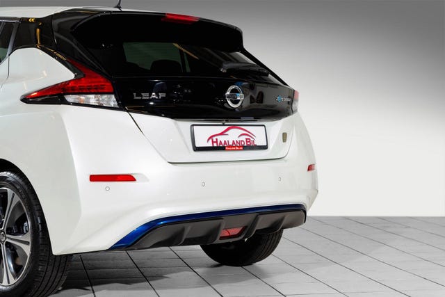 SJNFAAZE1U0075829 2020 NISSAN LEAF-5