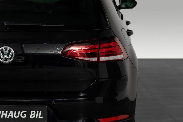 2018 VOLKSWAGEN GOLF - 9