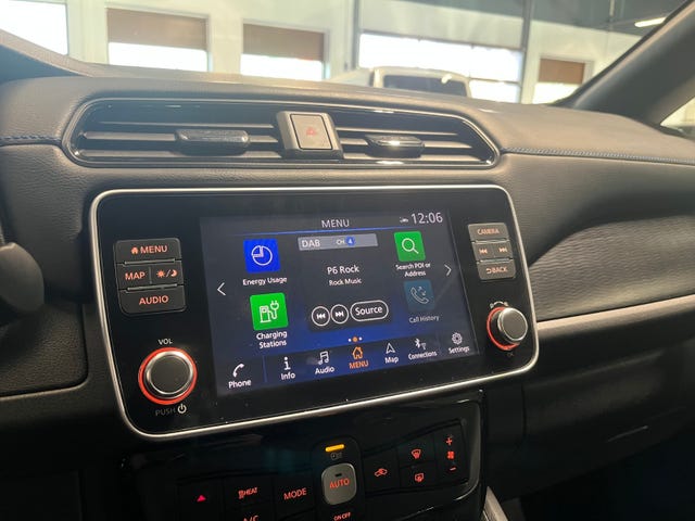 2020 NISSAN LEAF - 19
