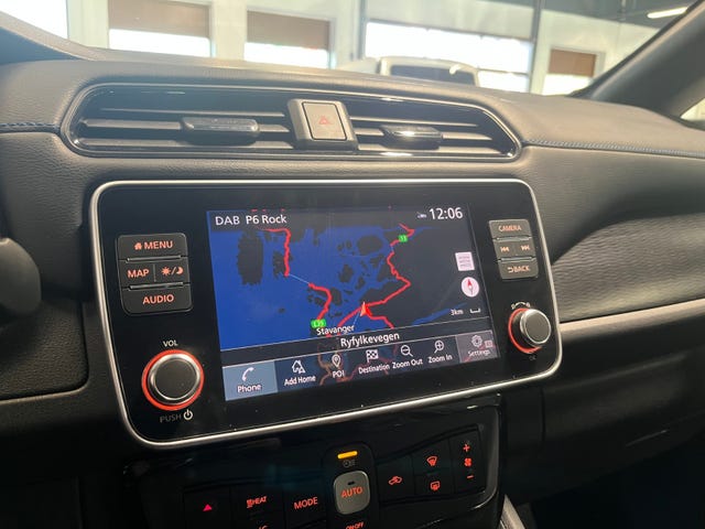 2020 NISSAN LEAF - 18