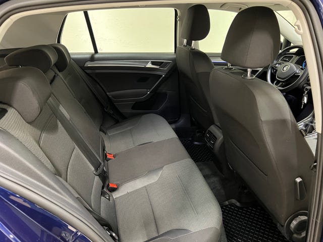 2018 VOLKSWAGEN GOLF - 19
