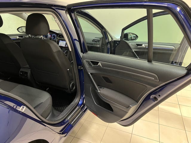 2018 VOLKSWAGEN GOLF - 16