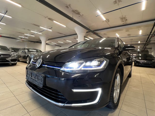 2018 VOLKSWAGEN GOLF - 9