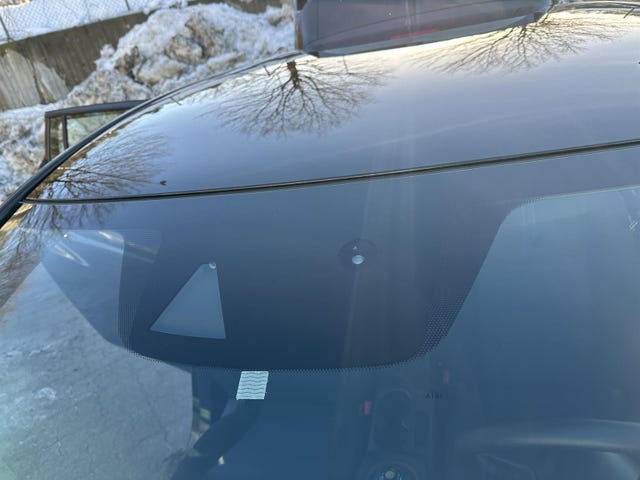 2022 NISSAN LEAF - 27