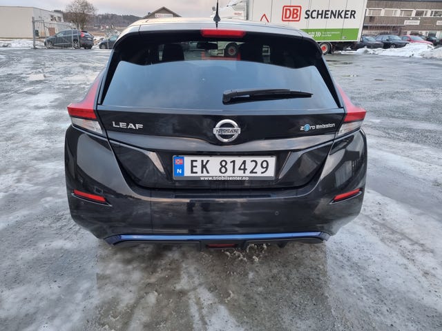 null 2018 NISSAN LEAF-5
