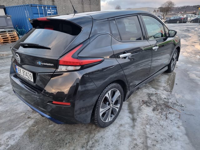 2018 NISSAN LEAF - 7