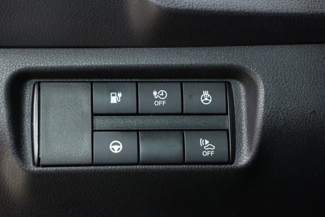 2018 NISSAN LEAF - 23