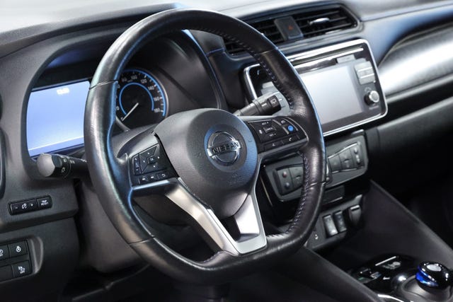 2018 NISSAN LEAF - 7