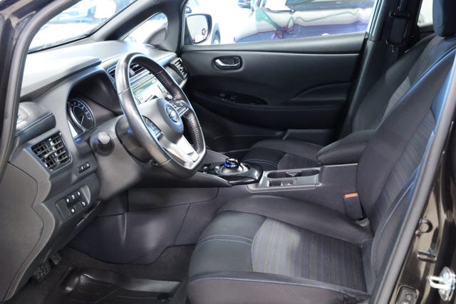 SJNFAAZE1U0016786 2018 NISSAN LEAF-5