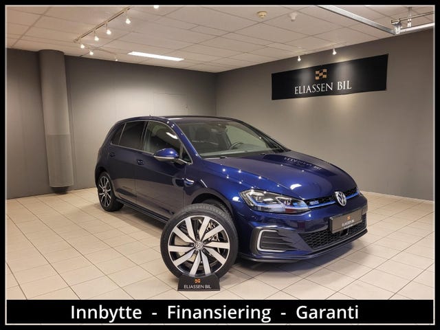 WVWZZZAUZJW803631 2018 VOLKSWAGEN GOLF-0