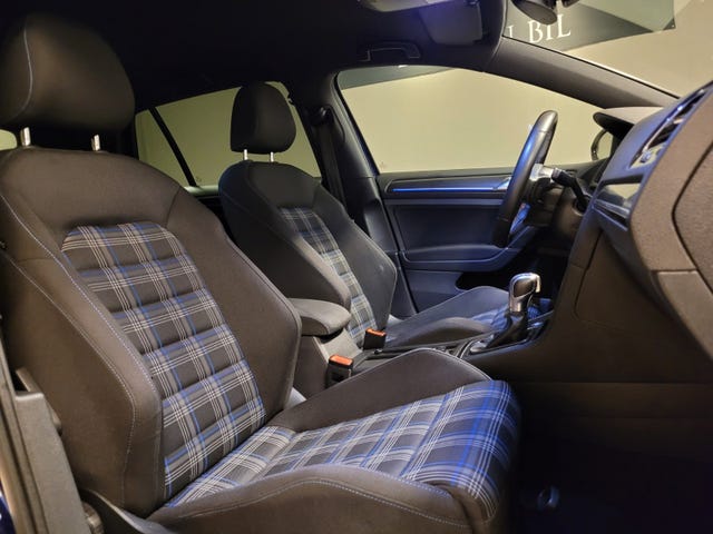 2018 VOLKSWAGEN GOLF - 15