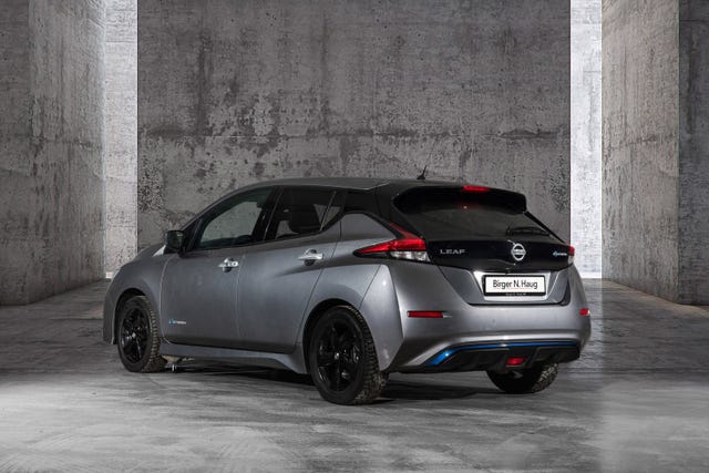 2019 NISSAN LEAF - 10