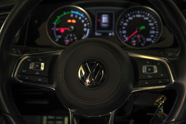 2018 VOLKSWAGEN GOLF - 22