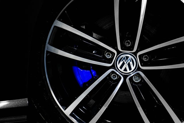2018 VOLKSWAGEN GOLF - 10