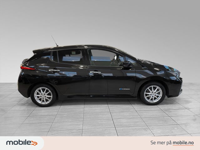 2018 NISSAN LEAF - 9