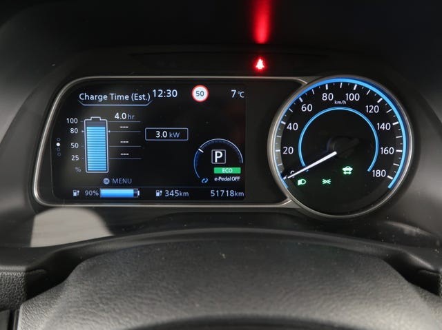 2020 NISSAN LEAF - 12